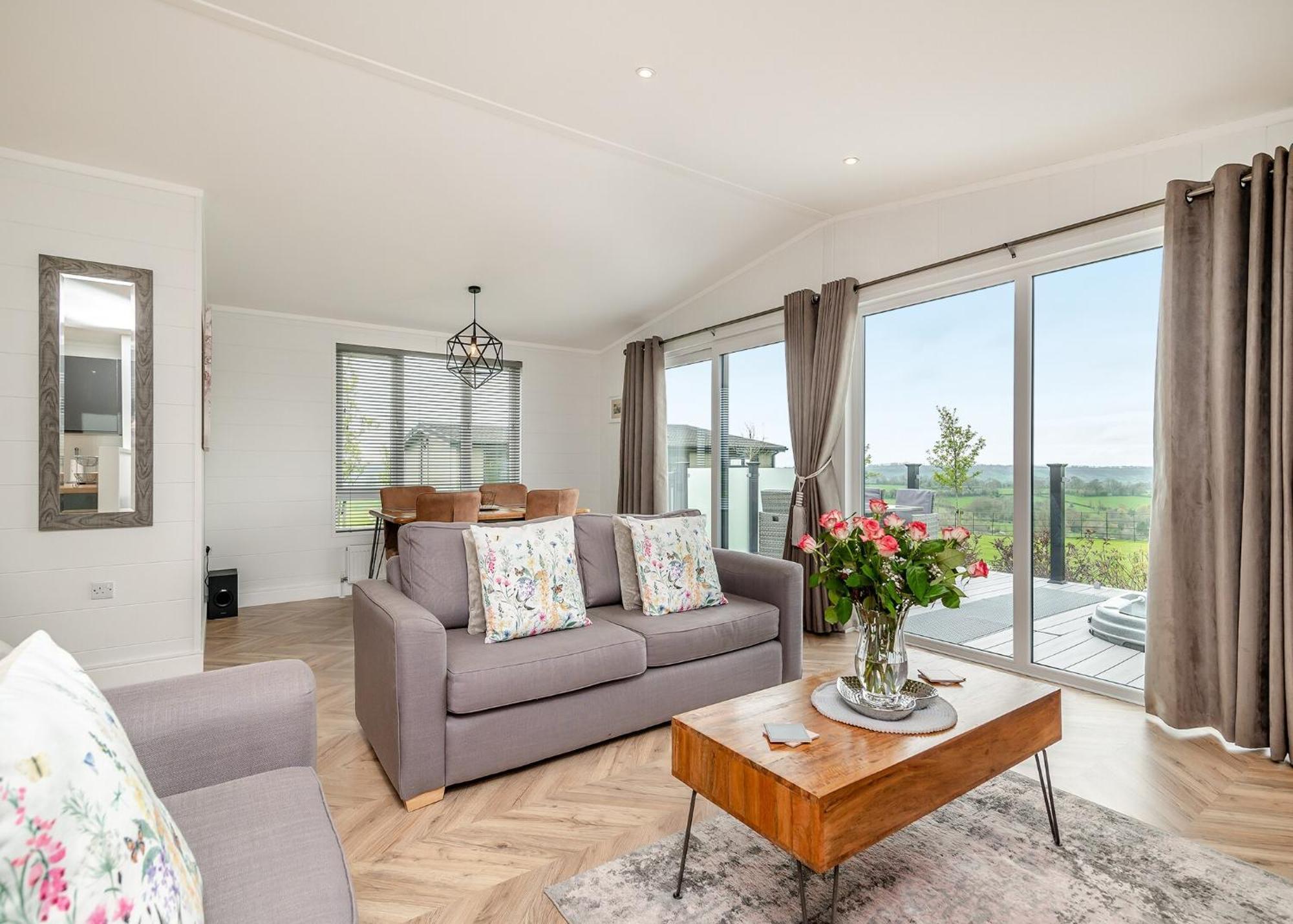 Midsomer Lodges Pilton Szoba fotó